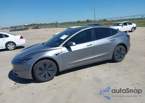 2024 Tesla Model 3 z USA, uszkodzony, nr VIN 5YJ3E1EA5RF857449